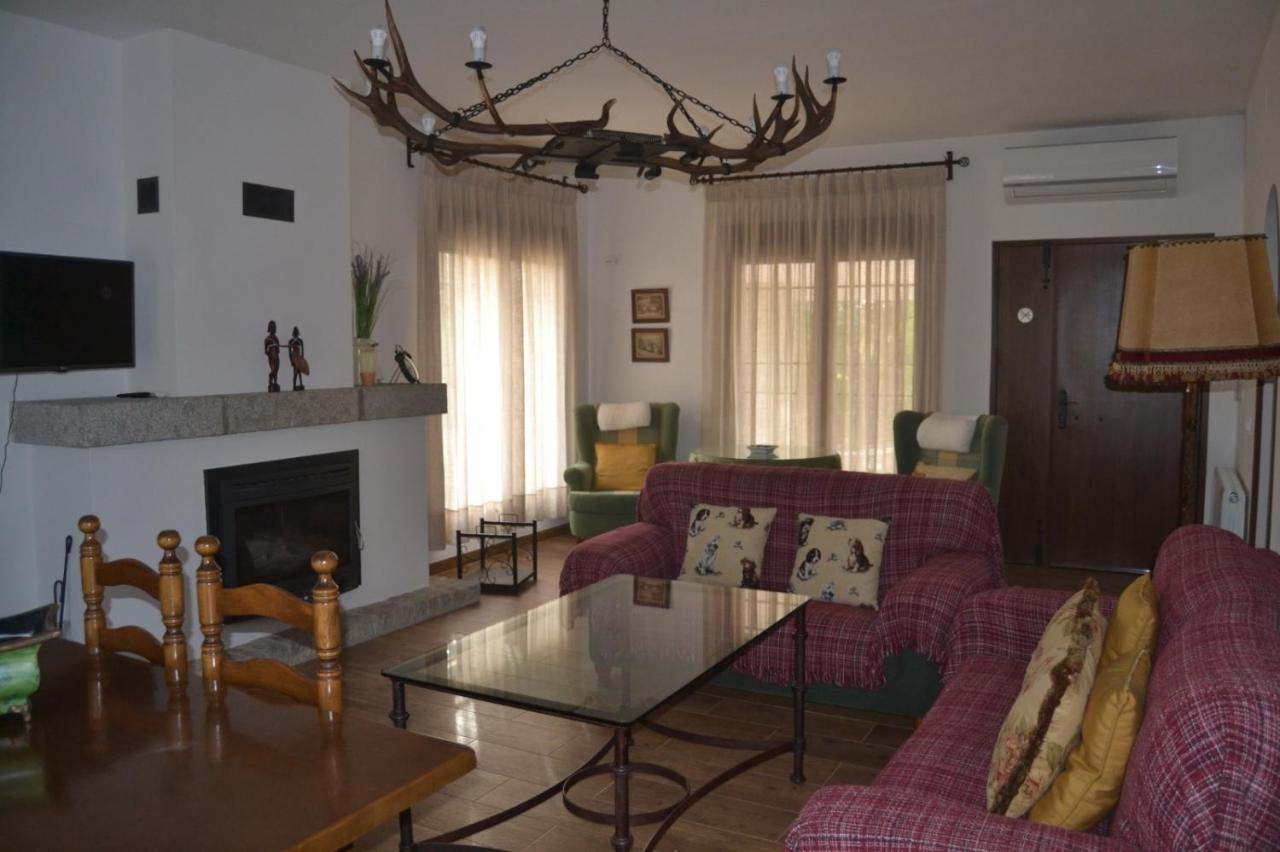 Alojamiento Rural Dehesa La Estancia Andújar Exteriör bild